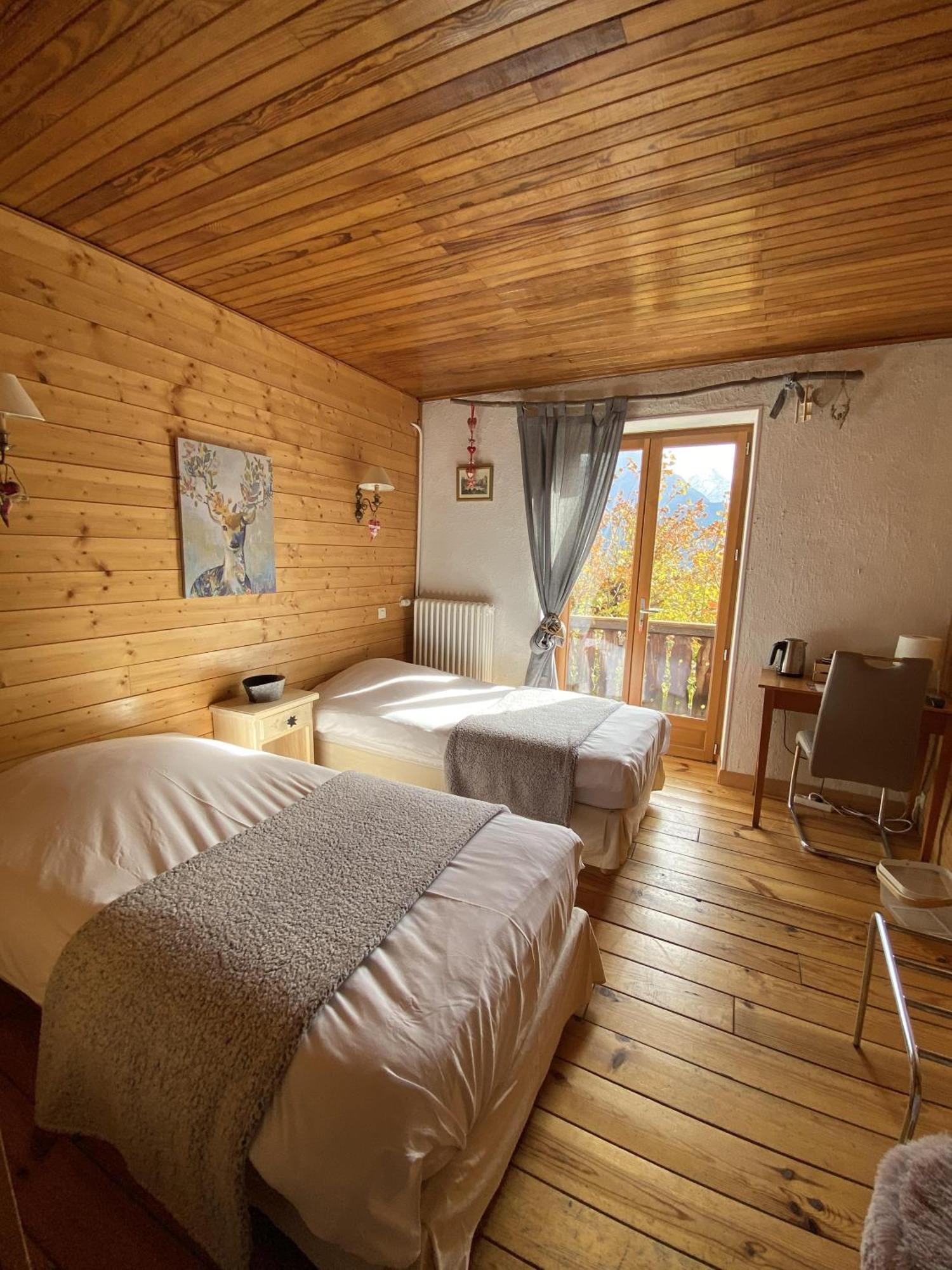 Auberge De La Foret Auris Habitación foto